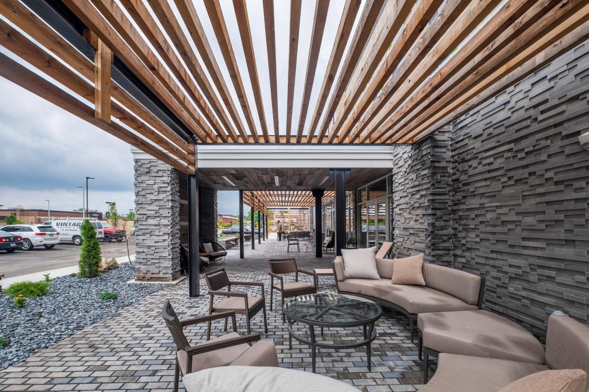Courtyard By Marriott Toledo West Hotell Exteriör bild