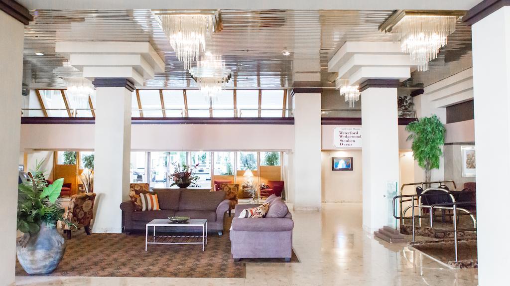 Courtyard By Marriott Toledo West Hotell Exteriör bild