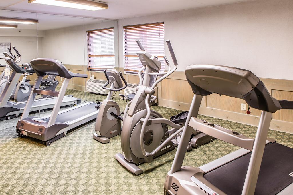Courtyard By Marriott Toledo West Hotell Exteriör bild